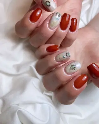 ネイル PEACE minariのネイルデザイン