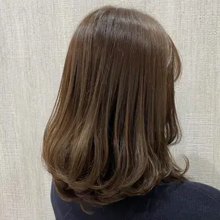 ミディアム カラー 🫧透け感⋆艶髪💎 山口アヤカのヘアスタイル