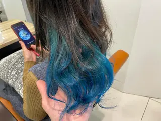 ミディアム カラー 高月 瞭のヘアスタイル