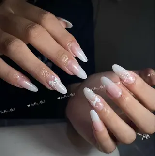 ミディアム トウイ nailのネイルデザイン