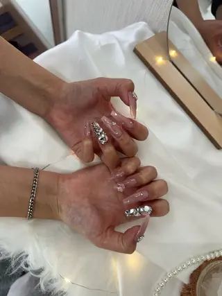 ネイル Nailsalon SKiのネイルデザイン