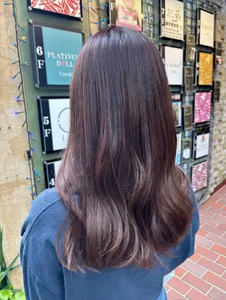セミロング シオン/艶髪カラー/ 韓国ヘアのヘアスタイル