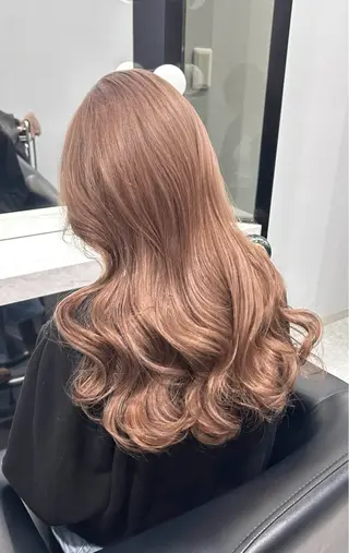 セミロング カラー i'll 髪質改善 淀屋橋 大阪【イル】所属・エクステ/ブリーチ tasukuのヘアスタイル