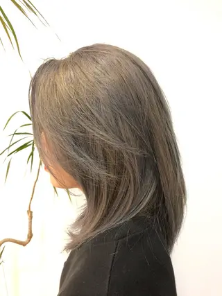 ミディアム カラー 空iro所属・三田 義哉のヘアスタイル