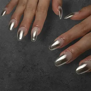 ネイル 駒月 明日香のネイルデザイン