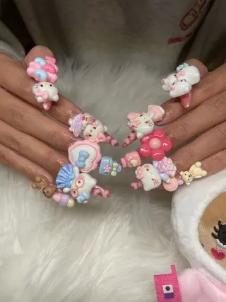 ネイル RAMU 【cutill】のネイルデザイン