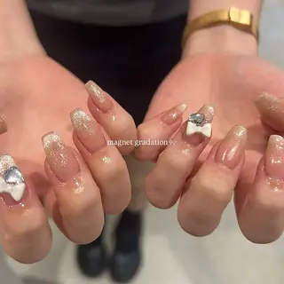 ネイル honoka ガーリーネイル໒꒱のネイルデザイン