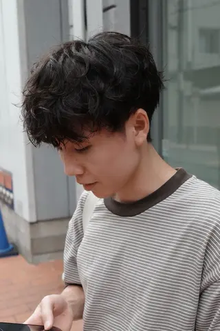 パーマ メンズ BROWNbyif所属・津山 幸次郎のヘアスタイル