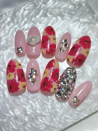 ネイル Regulus 光田のネイルデザイン