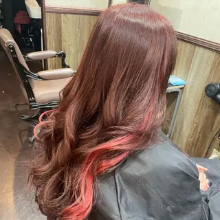 ロング D-aimer- ディーエメのヘアスタイル