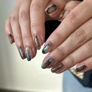 ネイル 𝗺𝗮𝗸𝗶 .のネイルデザイン