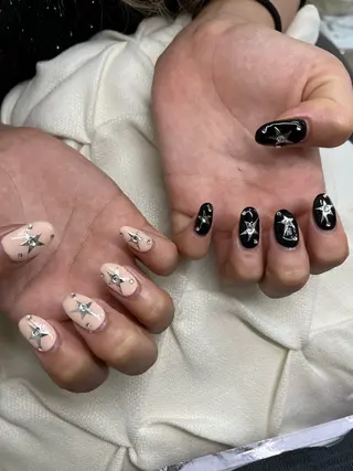 ネイル nail.salon .Reversalのネイルデザイン