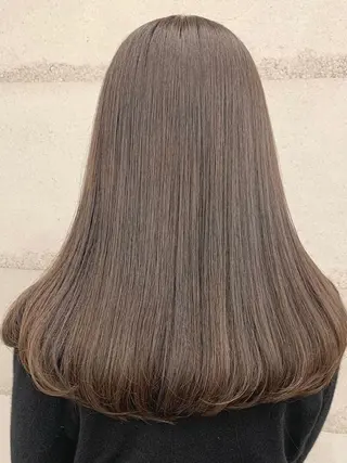 ロング カラー 透明感/オリーブ/ グレージュ/YUKAのヘアスタイル