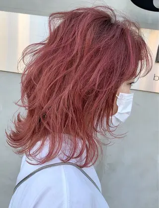 カラー 博多ブリーチ× 透明感/縮毛矯正のヘアスタイル