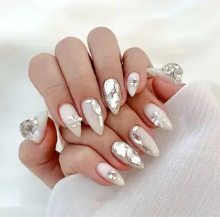 ネイル Lina nail所属・Lunaa 池袋のネイルデザイン