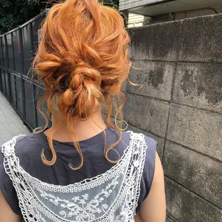 カラー ヘアアレンジ 髪質改善、エクステ 山口卓哉のヘアスタイル