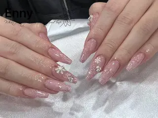 ネイル エニ キラのネイルデザイン