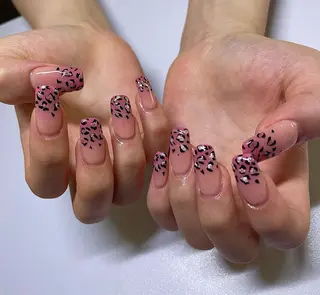 ネイル VENUS BELT AYAKAのネイルデザイン