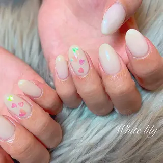 ネイル White lily所属・牧田 雅世のネイルデザイン