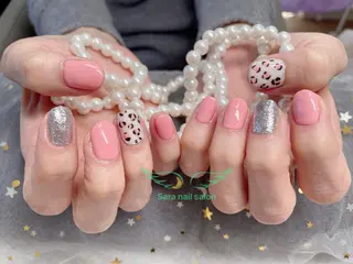 ネイル 小岩 Saraのネイルデザイン