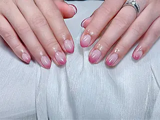 ネイル nail salon  U所属・日向 あゆみのネイルデザイン