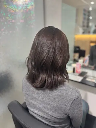 ミディアム ヘアアレンジ Yuzu️🫧AO/ ハイトーン／韓国ヘアのヘアスタイル