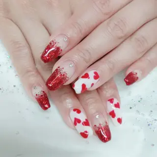 ネイル 柘植 祐子のネイルデザイン