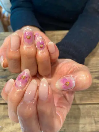 ネイル 佐藤  悠子のネイルデザイン