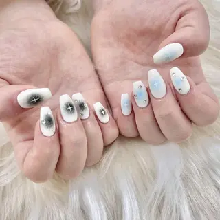 ネイル PEEKABOO京橋 EYE&NAILのマツエク・マツパデザイン