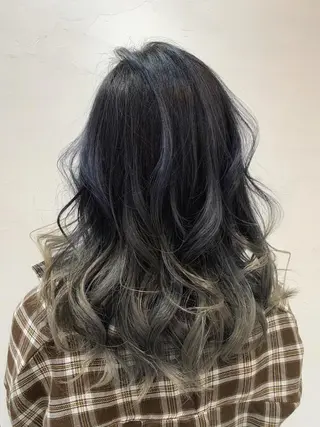 ロング LITTLE _KATOのヘアスタイル