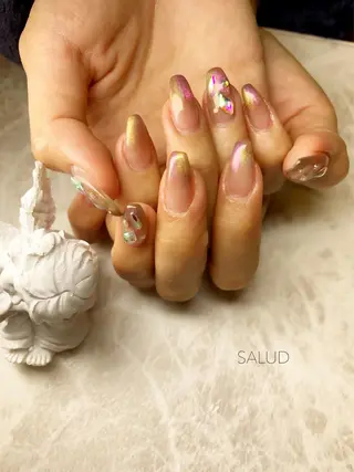 ネイル Nail Salon SALUDのネイルデザイン