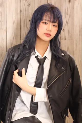 ミディアム 石沢 知康のヘアスタイル