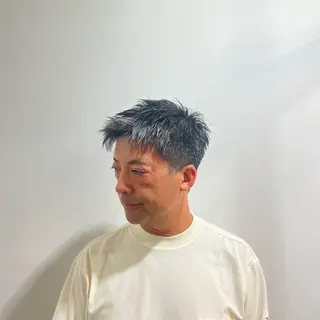 メンズ ワタナベ モカ🦢ダブルカラーのヘアスタイル