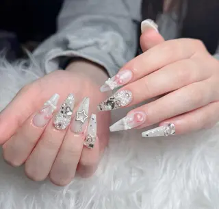 ネイル Lenie Nail Okuboのネイルデザイン