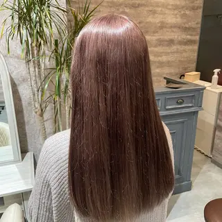 ロング 牧野 夏子のヘアスタイル