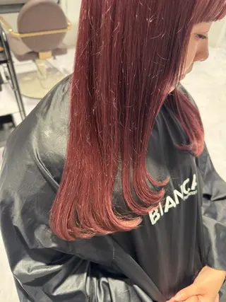 ロング カラー 小谷野 真優のヘアスタイル