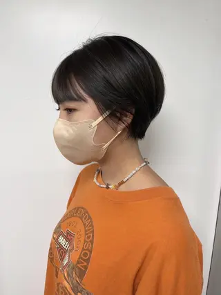 ショート morio from london所属・松岡彩華 ボブ /グレージュのヘアスタイル