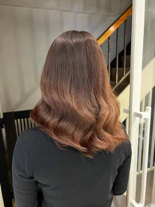 セミロング カラー TACE RIKUのヘアスタイル