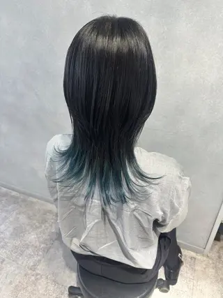 セミロング カラー 唐澤 千尋のヘアスタイル