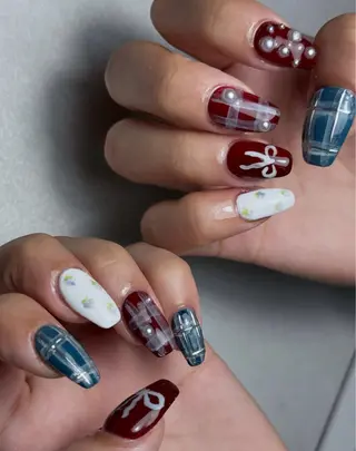 ネイル 🐈‍⬛ Minamiのネイルデザイン