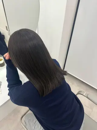 セミロング 市川 栖々子のヘアスタイル