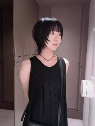 ショート rino🤍 恵比寿レイヤーカットのヘアスタイル