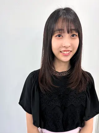 ミディアム Endearing 銀座/レイヤーカットのヘアスタイル