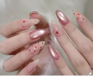 ネイル Lyna 池袋のネイルデザイン