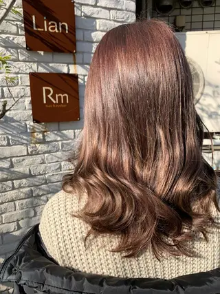 カラー ヤマダ サクラのヘアスタイル