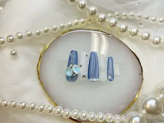 ネイル Queeens nailのネイルデザイン