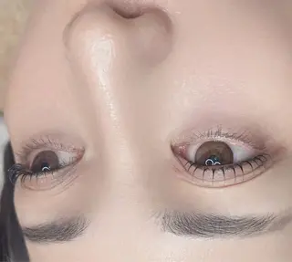 マツエク・マツパ 🇰🇷束感まつパ/ 美眉🍒ྀི心斎橋のマツエク・マツパデザイン