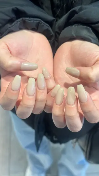 ネイル 🎀韓国レイヤー特化 🎀ベージュ/ミクのヘアスタイル