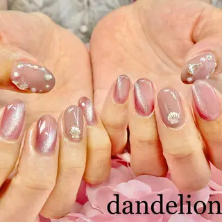 ネイル dandelion ダンデライオンのネイルデザイン