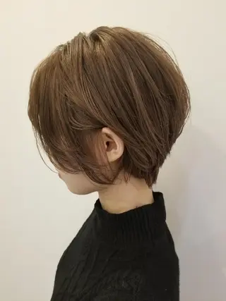 ショート カラー シールエクステ♦️ レイヤー♦️福田晃大のヘアスタイル